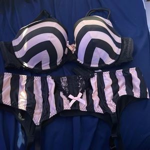 Cacique Striped Bra and Garter Belt